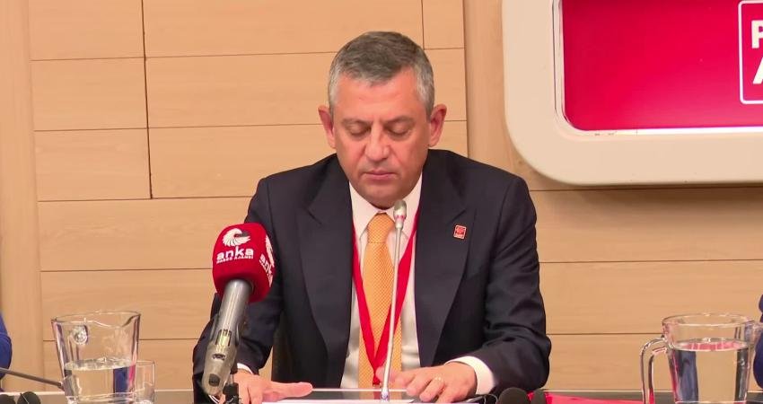 CHP Genel Başkanı Özgür Özel, Madrid’de düzenlenen Sosyalist Enternasyonal Prezidyum