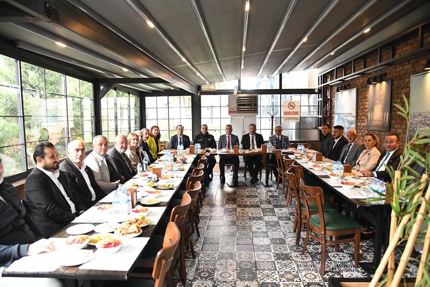 Pursaklar Belediye Başkanı Ertuğrul Çetin, 19 Ekim Muhtarlar Günü dolayısıyla