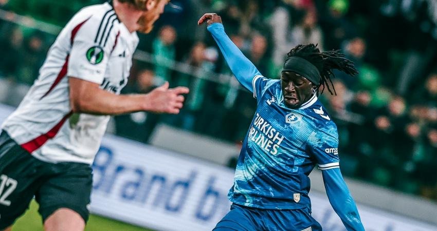 Samsunspor,  Konferans Ligi'nin ilk haftasında konuk olduğu Legia Varşova’yı 1-0