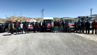 Şereflikoçhisar Belediyesi hizmet araçlarını yenilemeye ve büyütmeye devam ediyor. Belediye