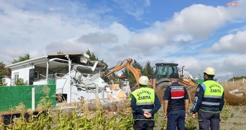 Silivri Belediyesi, Değirmenköy Mahallesi’nde bulunan tarım arazilerine yapılan kaçak ve