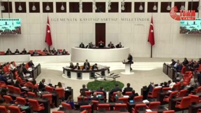 CHP İstanbul Milletvekili Fethi Açıkel, "AKP'nin zikzaklı ve iniş çıkışlı