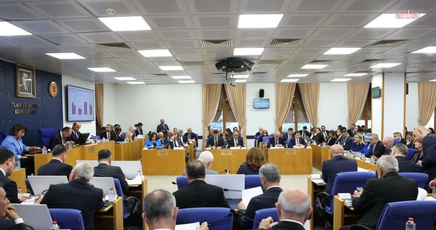 CHP Karabük Milletvekili Cevdet Akay, Türkiye Cumhuriyet Merkez Bankası (TCMB) Başkanı