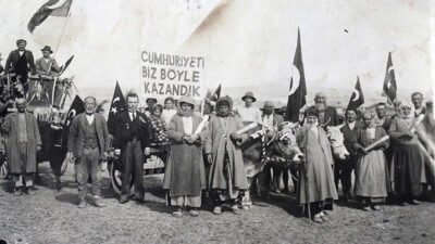 Türkiye Komünist Partisi (TKP), "102 yıl sonra Milli Mücadele’nin önderi