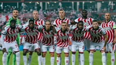 Samsunspor, Konferans Ligi'nin ikinci haftasında konuk ettiği  Dinamo Kiev'i  3-0