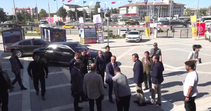 Malatya Valisi Seddar Yavuz, 4-12 Ekim günleri arasında kentte düzenlenecek