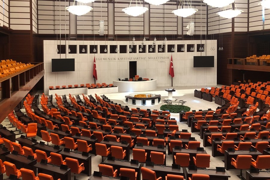 Toplumsal vicdanı uzunca bir süredir rahatsız eden bir konu var:
