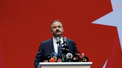 Anahtar Parti Genel Başkanı Yavuz Ağıralioğlu, DEM Parti Meclis Grup Toplantısı öncesinde