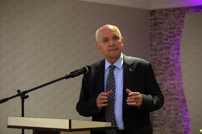 Yenimahalle Belediye Başkanı Yaşar: “Örnek alınan bir belediyeyiz” Yenimahalle Belediye Başkanı Fethi Yaşar, 19 Ekim Muhtarlar Günü nedeniyle