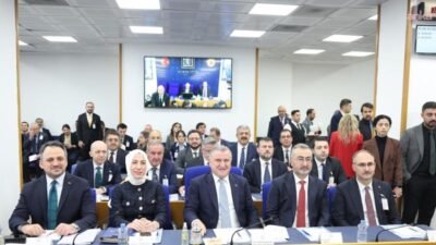 Gençlik ve Spor Bakanı Osman Aşkın Bak, bakanlığının öncelikle mücadele