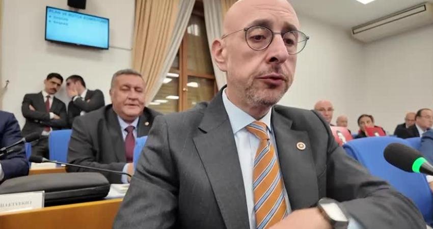 İYİ Parti Antalya Milletvekili Uğur Poyraz, TBMM Plan ve Bütçe