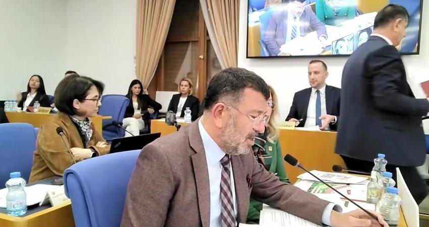 Aile ve Sosyal Hizmetler Bakanlığı'nın 2026 yılı bütçe görüşmelerinde konuşan CHP Malatya