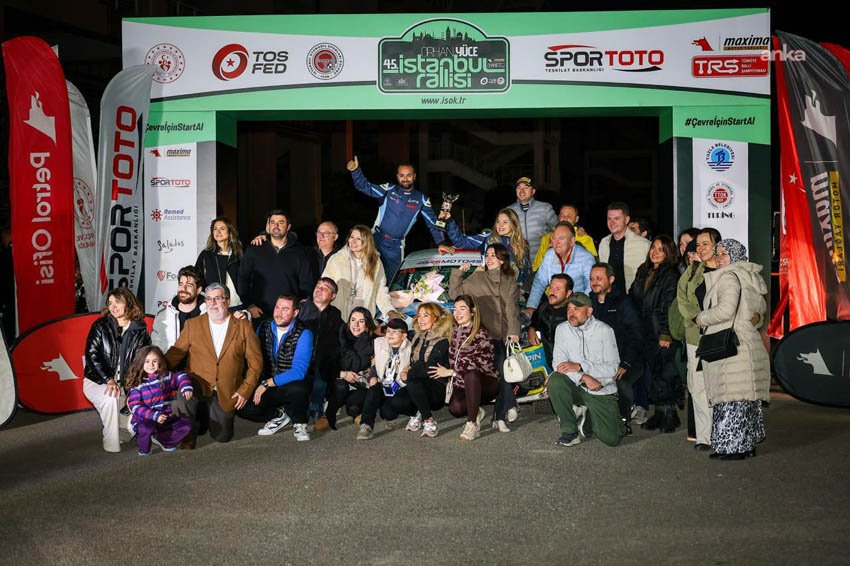 Osmangazi Belediyesi’nin kadın ralli pilotu Keskin, İstanbul Rallisi’nde podyuma çıktı Osmangazi Belediyesi’ni temsil eden dünyanın ilk ve tek engelli kadın