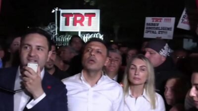 İBB Davası'nın TRT'de canlı yayınlanması için basın açıklaması yapmak isterken