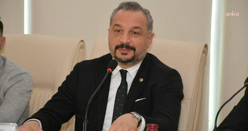 Adıyaman’da kredi kartı borcu yüzde 79 arttı, icra dosyaları iki katına çıktı Adıyaman Ticaret ve Sanayi Odası Meclis Başkanı Gani Bereket, TÜİK