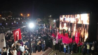 Antalya Büyükşehir Belediyesi ev sahipliğinde "kalpten" mottosuyla gerçekleştirilen 62. Uluslararası