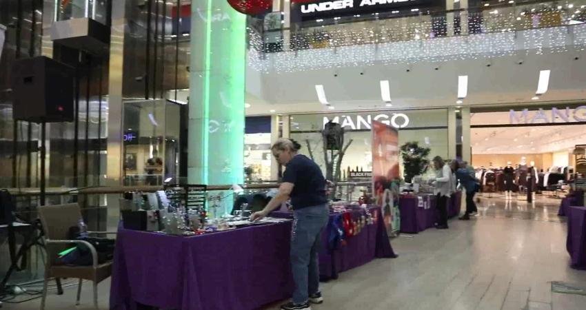 Ankara Büyükşehir Belediyesi’nden 25 Kasım etkinlikleri Ankara Büyükşehir Belediyesi, 25 Kasım Kadına Yönelik Şiddete Karşı Uluslararası