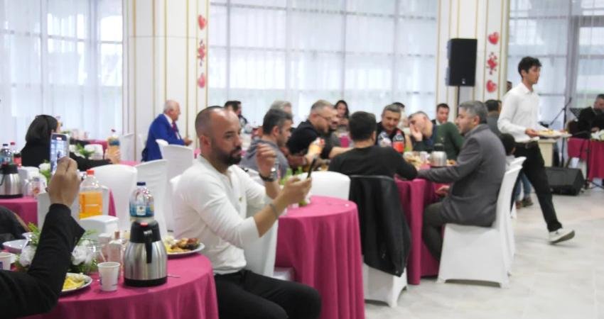 Ankara Büyükşehir Belediyesi’nin “24 Kasım Öğretmenler Günü”ne özel düzenlediği etkinliklerde