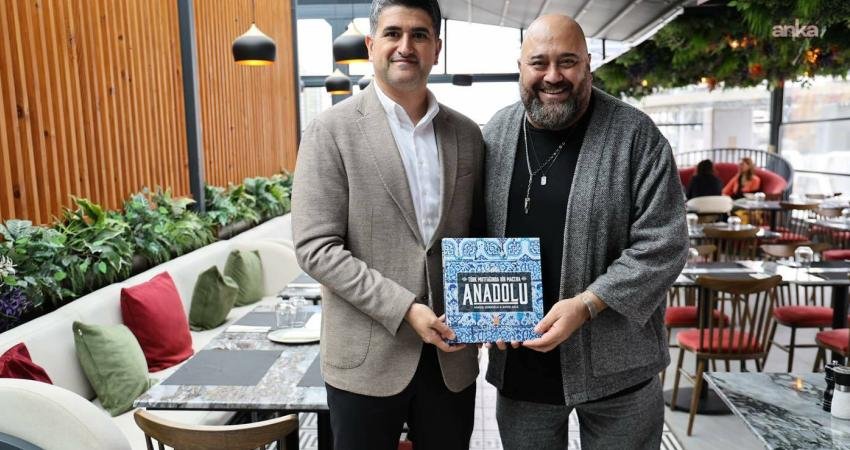 Ataşehir Belediye Başkanı Onursal Adıgüzel, şef Somer Sivrioğlu ile belediyenin