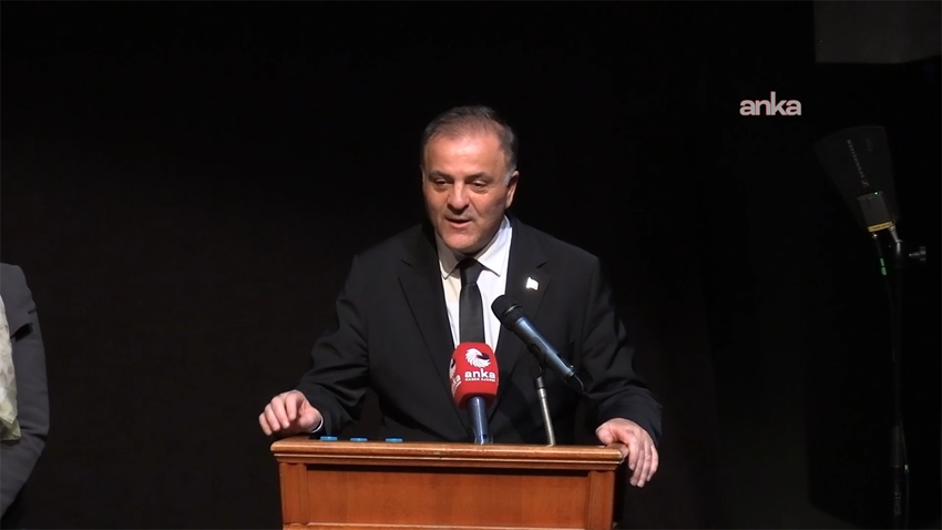 İstanbul Büyükşehir Belediyesi (İBB) Şehir Tiyatroları, 10 Kasım nedeniyle Ulu