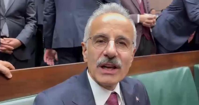 Ulaştırma ve Altyapı Bakanı Abdülkadir Uraloğlu,  Gebze'de çöken binayla ilgili