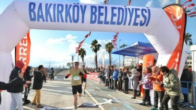 Bakırköy Belediyesi, Merrell ortaklığıyla "24 Kasım Öğretmenler Günü Koşusu" düzenleyecek.