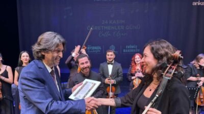 Bakırköy Belediyesi, 24 Kasım Öğretmenler Günü kapsamında düzenlenen "Cumhuriyetin Aydın