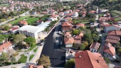 Balıkesir Büyükşehir Belediyesi, Savaştepe’nin Sarıbeyler Mahallesi’nde altyapı nedeniyle bozulan ve