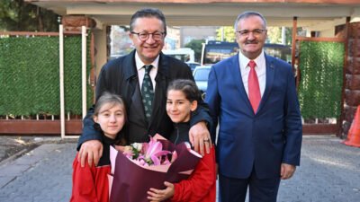 Altındağ Belediye Başkanı Dr. Veysel Tiryaki, Cebeci Ortaokulu’nu ziyaret etti.