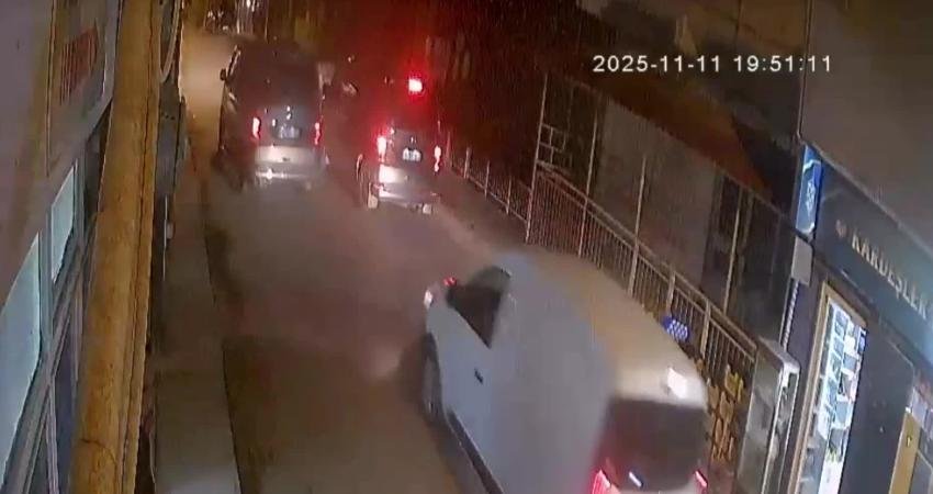 Bayraklı’da akrabalar arası cinayette 4 tutuklama İzmir’in Bayraklı ilçesinde meydana gelen silahlı saldırıda ağır yaralanan 54