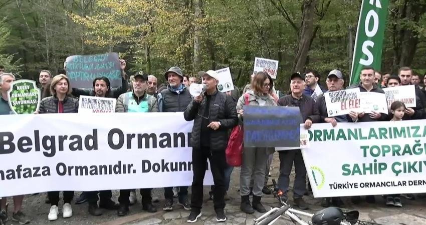 “Belgrad Ormanı Muhafaza Ormanıdır, Yapılaşmaya Dur Diyoruz” çağrısıyla düzenlenen yürüyüşte