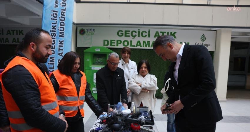 Çankaya Belediyesi personeli, Avrupa Atık Azaltım Haftası kapsamında düzenlenen elektronik