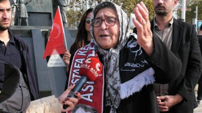 Şehit Anaları Dayanışma ve Yardımlaşma Derneği Başkanı Pakize Akbaba, iktidarın