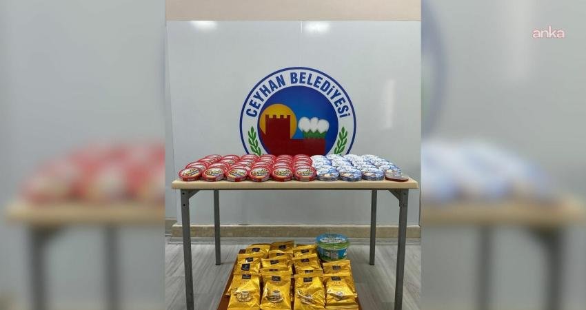 Ceyhan Belediyesi ekipleri, gelen şikayet üzerine marketi denetledi: Markete ceza kesildi Ceyhan Belediyesi Zabıta Müdürlüğü ekipleri, Belediye'nin WhatsApp İhbar Hattı'na gelen