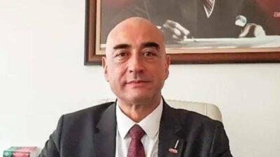 CHP'nin YSK Temsilcisi Mehmet Hadimi Yakupoğlu, İstanbul Büyükşehir Belediyesi'ne (İBB)