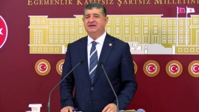 CHP Antalya Milletvekili Cavit Arı, faaliyetleri sınırlanan Antalya Atatürk Devlet