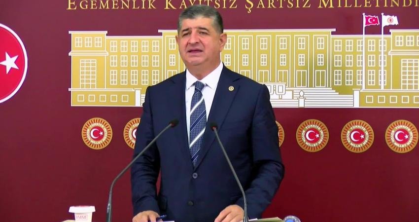 CHP’li Arı’dan iktidara Antalya Atatürk Devlet Hastanesi çağrısı: Antalya halkına yakışır bir hastanenin yeniden yapılmasını istiyoruz CHP Antalya Milletvekili Cavit Arı, faaliyetleri sınırlanan Antalya Atatürk Devlet