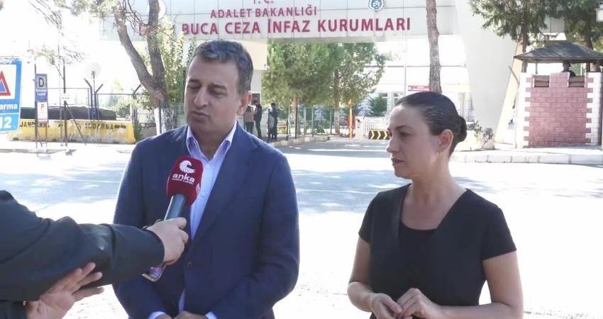 CHP’li Bulut’tan, “İstanbul İddianamesi” hesabına getirilen erişim engeline ilişkin: “Kendini savunmaya çalışanların sesini kesiyorsanız o zaman siz bu iddianamenize güvenmiyorsunuz” CHP Genel Başkan Yardımcısı Burhanettin Bulut, "İstanbul İddianamesi" isimli X hesabı