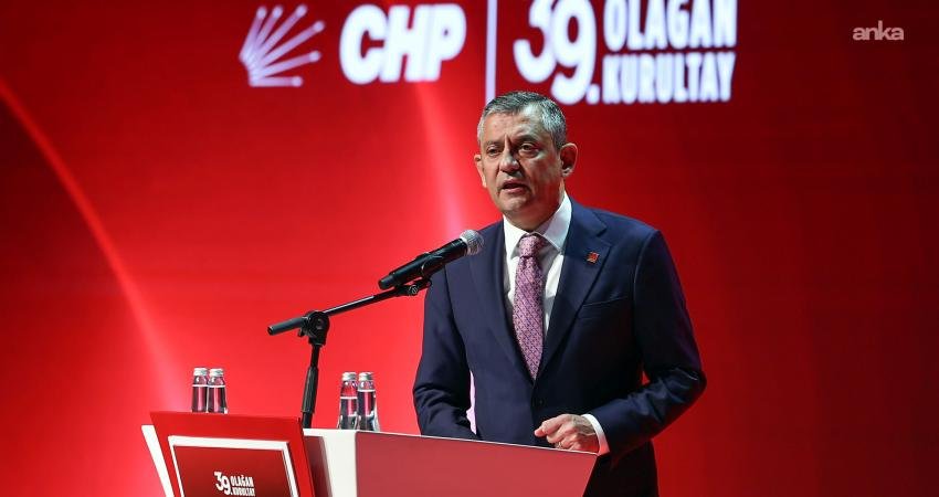 CHP’nin 39’uncu Olağan Kurultayı… Özgür Özel’in anahtar listesinde 49 isim korundu, 31 yeni isim yer aldı CHP’nin 39’uncu Olağan Kurultayı’nda üçüncü gün Parti Meclisi ve Yüksek