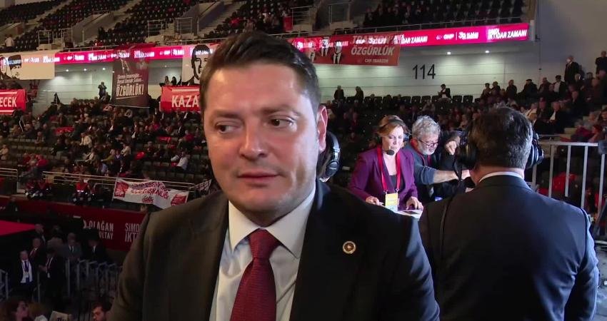 CHP İstanbul Milletvekili Turan Taşkın Özer, "Parti meclisi kadrolarımızı oluşturacağız. Bu