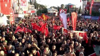 CHP Genel Başkanı Özgür Özel, "Emekli maaşı açlık sınırından 8