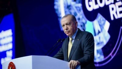 Cumhurbaşkanı Recep Tayyip Erdoğan, "Orman Genel Müdürlüğümüze ait bir yangın
