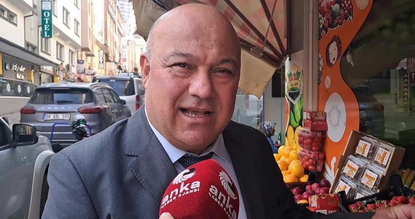 DİSK Genel-İş Sendikası Rize Artvin Şube Başkanı Selim Bilgin, iki