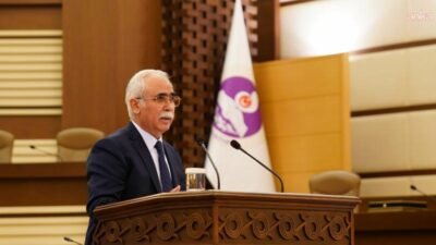 Anayasa Mahkemesi (AYM) Başkanı Kadir Özkaya, Türk Silahlı Kuvvetleri'ne ait