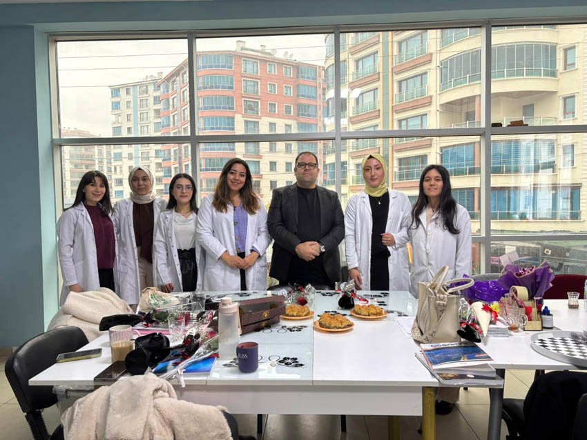 Pursaklar Belediyesi, 24 Kasım Öğretmenler Günü münasebetiyle ilçede eğitim veren