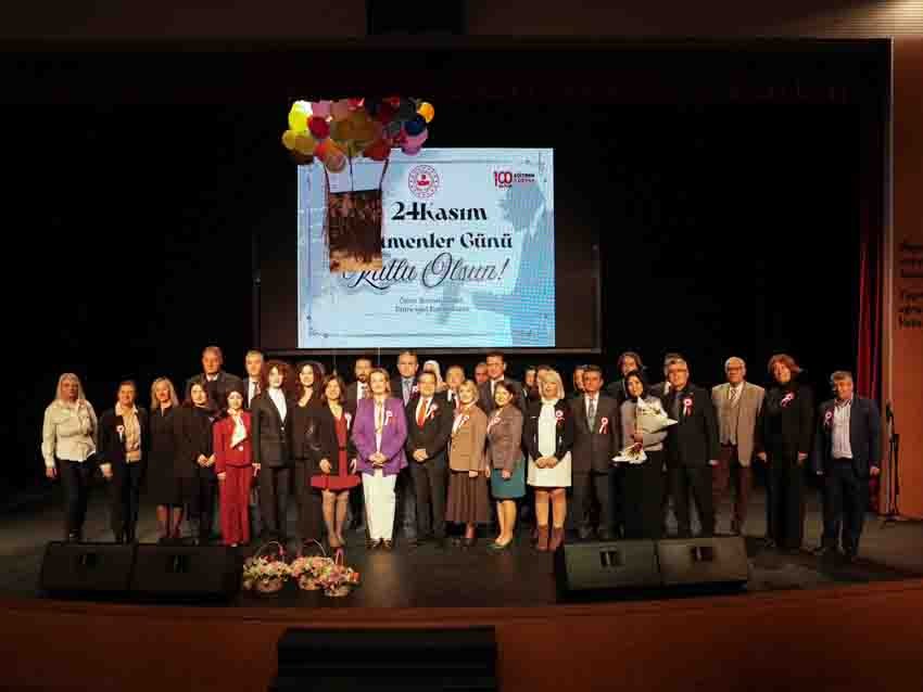 24 Kasım Öğretmenler Günü dolayısıyla Etimesgut Belediyesi tarafından Korkut Ata