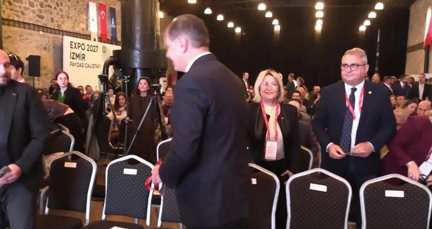 İzmir Büyükşehir Belediye Başkanı Cemil Tugay, "EXPO 2027 bir fuar