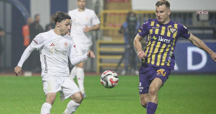 Süper Lig’in 11. haftasında Eyüpspor ağırladığı Antalyaspor’a 1-0 mağlup oldu.