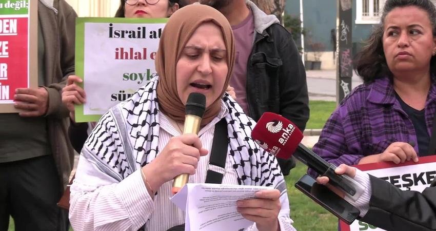 Filistin’e Özgürlük Platformu İsrail’in Gazze’ye saldırılarını İzmir’de protesto etti Filistin’e Özgürlük Platformu, İsrail’in Gazze'de varılan barış anlaşmasını ihlal etmesini