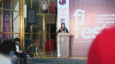 Bu yıl ilki Ankara’da düzenlenen FinFest 2025’te konuşan Angry Birds